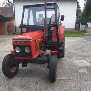 TRAKTOR ZETOR  6011 84 GODNA