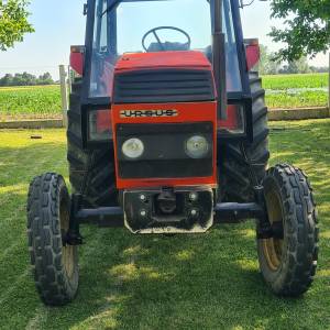 Ursus 902 B