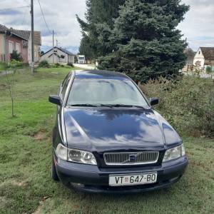 Volvo S40