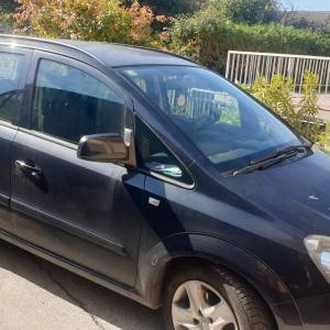 Opel Zafira automatik plin VRHUNSKI UDOBAN auto