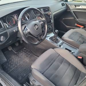 VW Golf 7,5 Comfortline 1.0 TSI, NAVI, ALU,LED masaža,touch ekran,ACC