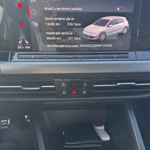 VW Golf 8 2,0 TDI