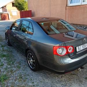 VW JETTA 1.6 BENZIN/PLIN – 2008. – PRVI VLASNIK