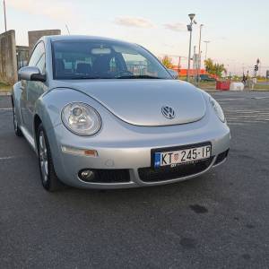 VW NEW BEETLE - VOLKSWAGEN BUBA 1.9 TDI KLIMA, ALU 16, TEMPOMAT 5700€