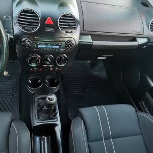 VW NEW BEETLE - VOLKSWAGEN BUBA 1.9 TDI KLIMA, ALU 16, TEMPOMAT 5700€