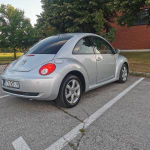 VW NEW BEETLE - VOLKSWAGEN BUBA 1.9 TDI KLIMA, ALU 16, TEMPOMAT 5700€