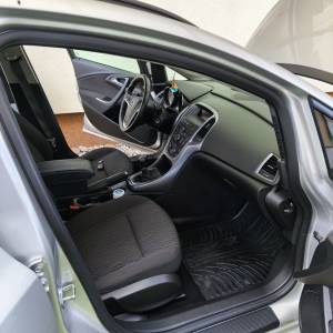 Astra J 1,7 cdti 2014.
