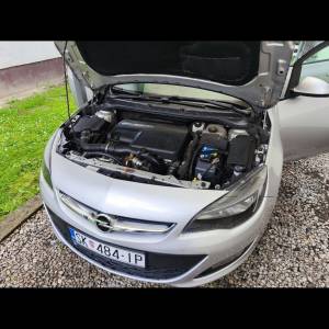 Astra J 1,7 cdti 2014.