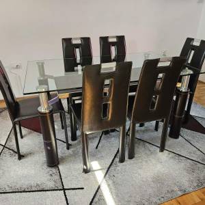 Blagovaonski set stol+6stolica