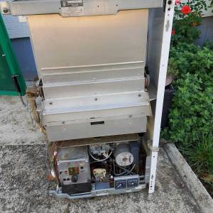 bojler centralno stari model vcw 240E