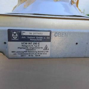 bojler centralno stari model vcw 240E