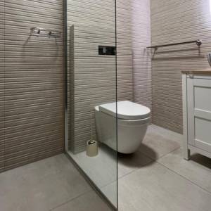 BRAČ, SUTIVAN, NOVOGRADNJA - APARTMAN 44 m2 + TERASA + PARKIRNO MJESTO