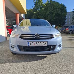 C-Elysee 1.6 HDi dizel 11/2015 (158.900 km) nove univerzalne gume