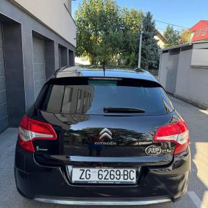 CITROEN C4 //99tkm//prvi vlasnik//HR auto//servisna knjiga//odličan//