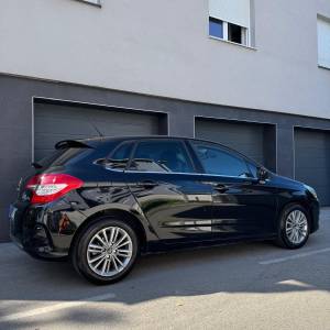 CITROEN C4 //99tkm//prvi vlasnik//HR auto//servisna knjiga//odličan//