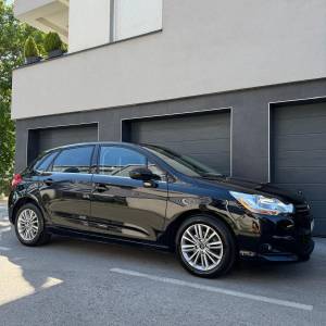 CITROEN C4 //99tkm//prvi vlasnik//HR auto//servisna knjiga//odličan//
