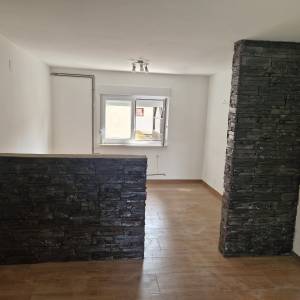 DEKORATIVNI KAMEN RAZNE BOJE -AKCIJA-