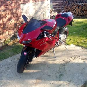 ducati 848
