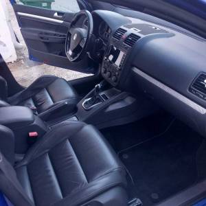 Golf R32