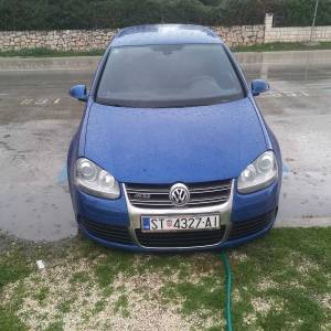 Golf R32