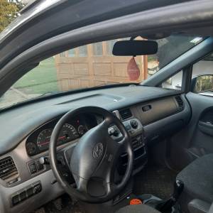 Hyundai trajet 2.0 crdi