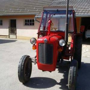 IMT 539 1985g 1vlasnik TVORNICKO STANJE PAPIRI UREDNI HITNO 2.500e 099