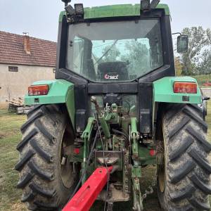 John Deere 6100