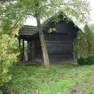 Klet sa voćnjakm