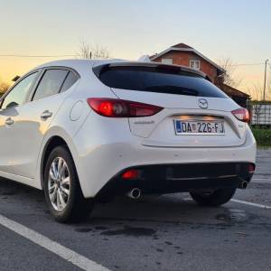 Mazda 3 2015 150ks