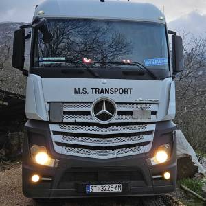 Mercedes-Benz Actros 2542