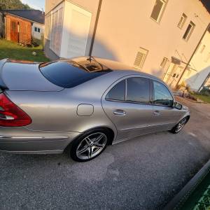 Mercedes e320 avangard Hitnoo!