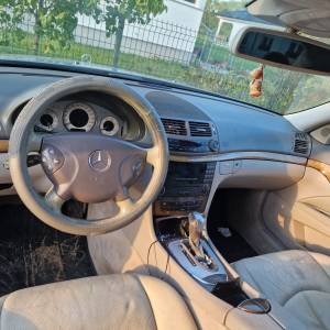 Mercedes e320 avangard Hitnoo!