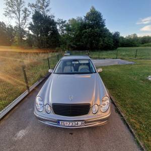 Mercedes e320 avangard Hitnoo!