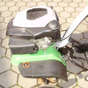 MOTOKOPAČICA Viking HB 585