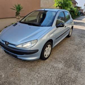 Peugeot 206 1.4 benzin