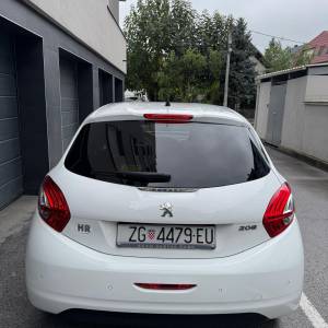 PEUGEOT 208 /92tkm/prvi vlasnik/HR auto/klima/odličan/