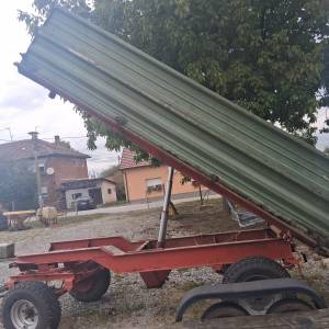 Prikolica REISCH 8t Trostrani kiper
