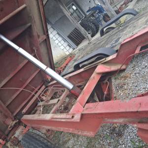 Prikolica REISCH 8t Trostrani kiper