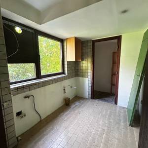 PRILIKA! Sveta Nedelja - Srebrnjak - kuća s dvorištem i voćnjakom!