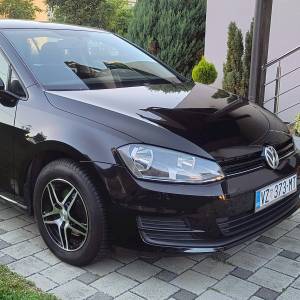 Prodaje se WV Golf VII 1,6 TDI 2014 god