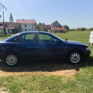 Prodajem auto