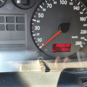 Prodajem auto