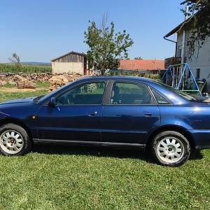 Prodajem auto