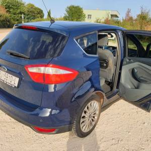 Prodajem Ford C Max Titanium 1.6 HDI 2011 REG DO 06/26
