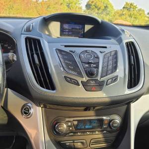 Prodajem Ford C Max Titanium 1.6 HDI 2011 REG DO 06/26