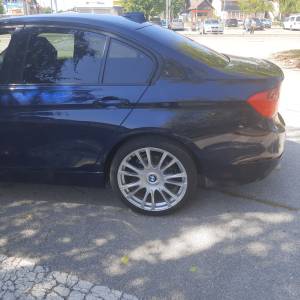 Prodajem ili mijenjam BMW 320 d modern 2013.