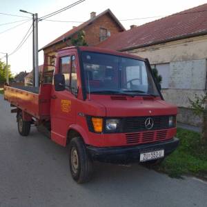 Prodajem kamion: Mercedes 310 D Diesel