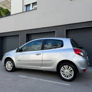 RENAULT CLIO /139tkm/prvi vlasnik/HR auto/klima/odličan/