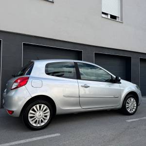 RENAULT CLIO /139tkm/prvi vlasnik/HR auto/klima/odličan/
