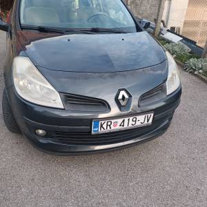 RENAULT CLIO 1.5 DCI